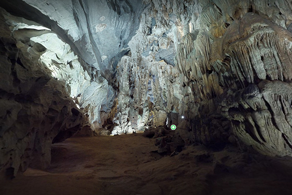 Động Phong Nha - Quảng Bình